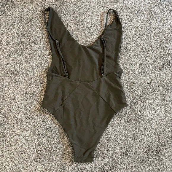 Green V-Neck Bodysuit - Picture 2 of 3